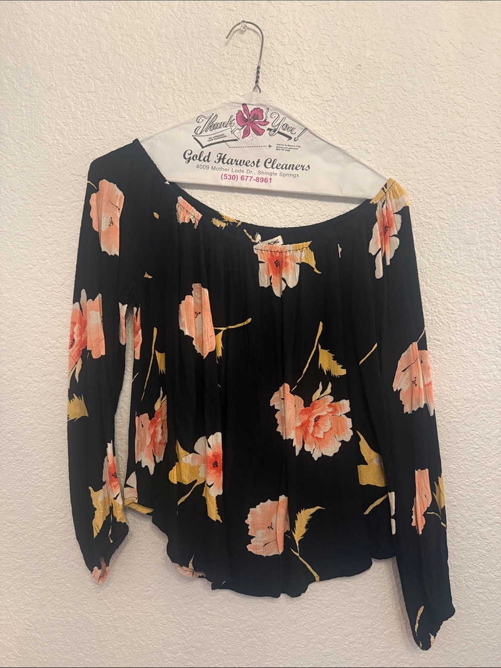 Billabong Black Off-Shoulder Long Sleeve Top with Peach Floral Print